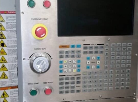 CNC Vertical Machining Center HAAS Super Mini Mill